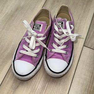EUC Size 13 Converse Brand All Star Little Girls Casual Sneakers Shoes Purple